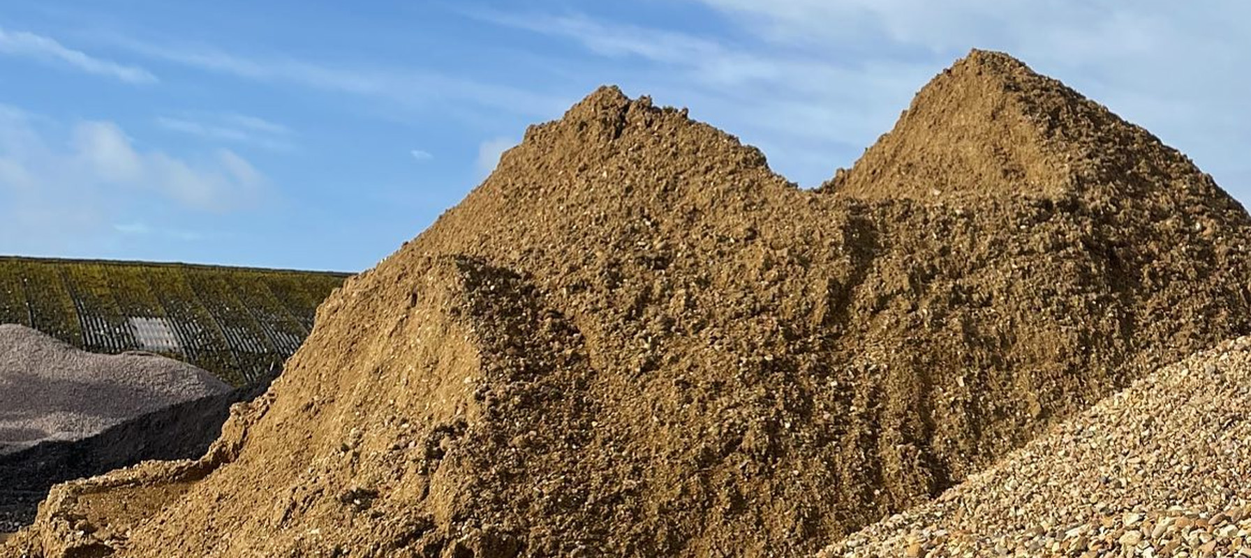 Loaden Haulage tipper at Sandy Grab Services site